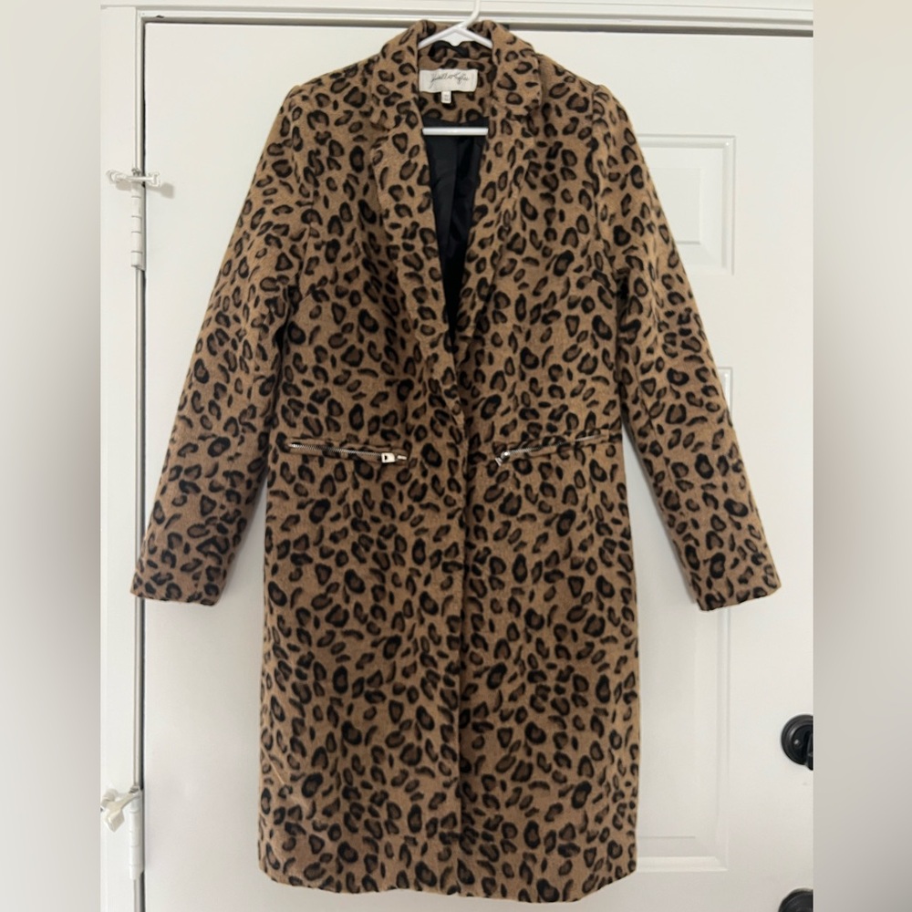 Kendall and Kylie Leopard Coat